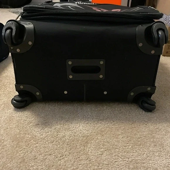 Disney Rolling Luggage - Mickey Mouse Design - Black and White - 28" - Picture 9 of 15